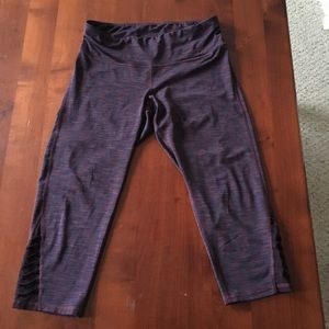 Champion capris leggings
